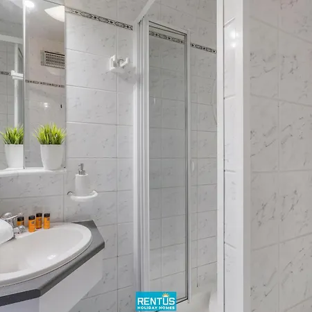 Sandy View - Spacious Flat Near The * 니우포르트