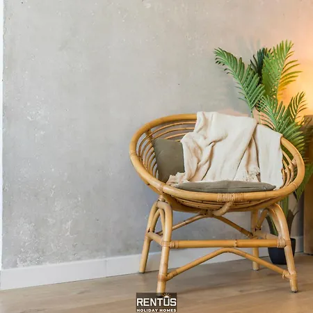 Sandy View - Spacious Flat Near The Appartement *